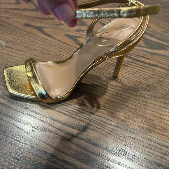COPY - NIB Sam Edelman Ophelia Orchid Gold Pumps 7M - Picture 3 of 3